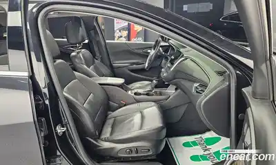 Chevrolet Malibu 2017 2.0 Автомат в Москве № 37651, миниатюра 2