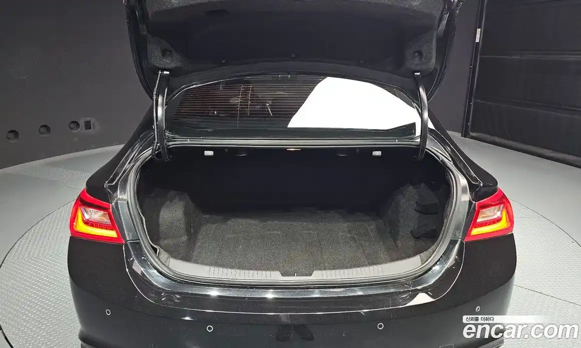 Chevrolet Malibu 2017 2.0 Автомат в Москве № 37701, фото 20