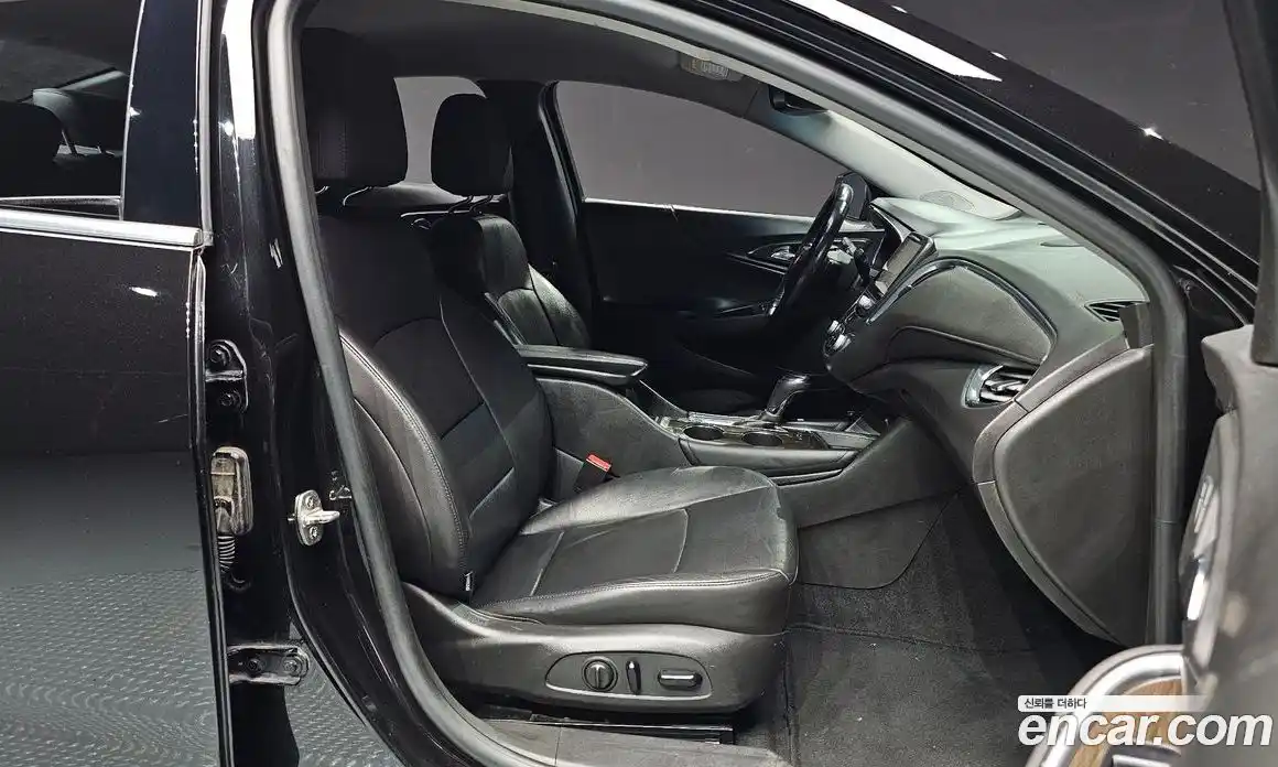 Chevrolet Malibu 2017 2.0 Автомат в Москве № 37701, фото 10