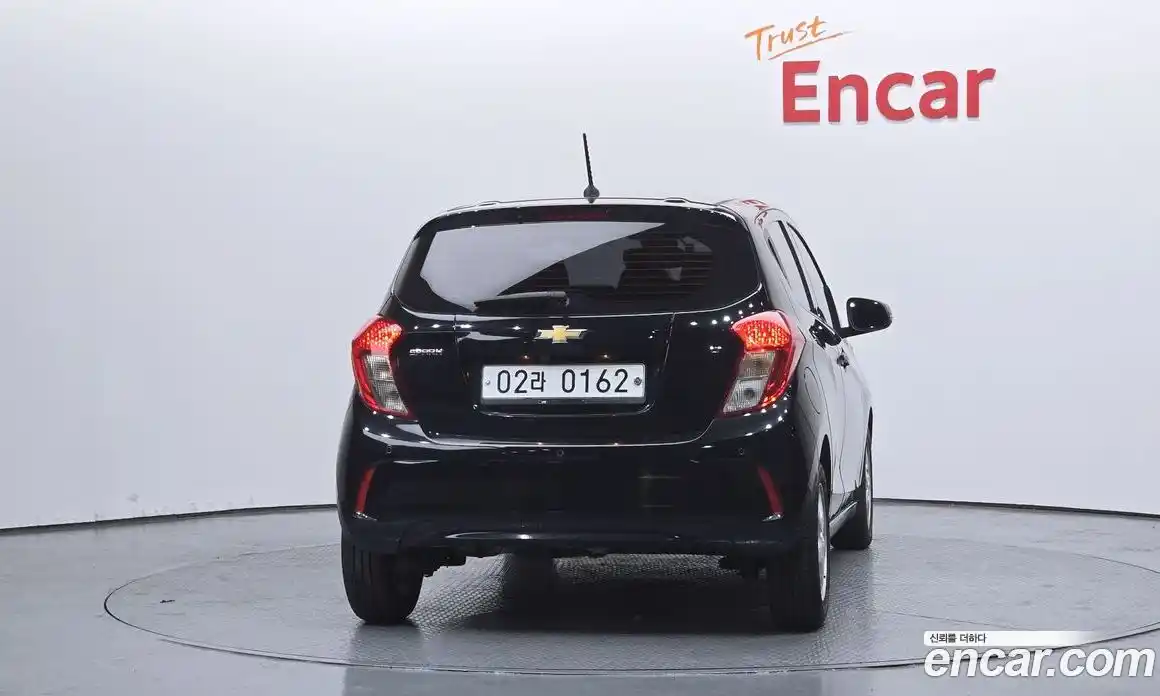 Chevrolet Spark 2017 1.0 Робот в Москве № 38607, фото 16