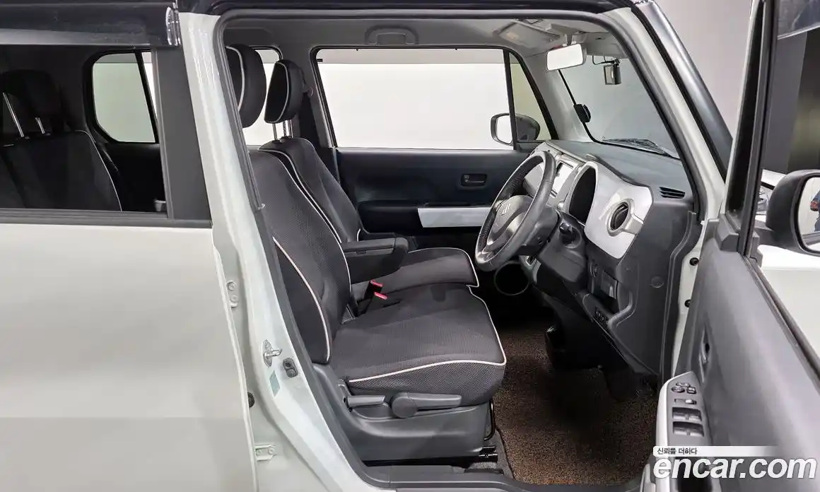 Suzuki Hustler 2014 0.7 Автомат в Москве № 387642, фото 10