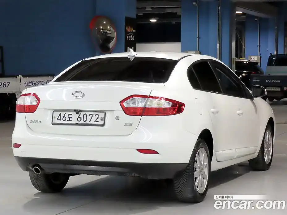 Renault SM3 2010 1.6 Автомат в Москве № 395510, фото 4