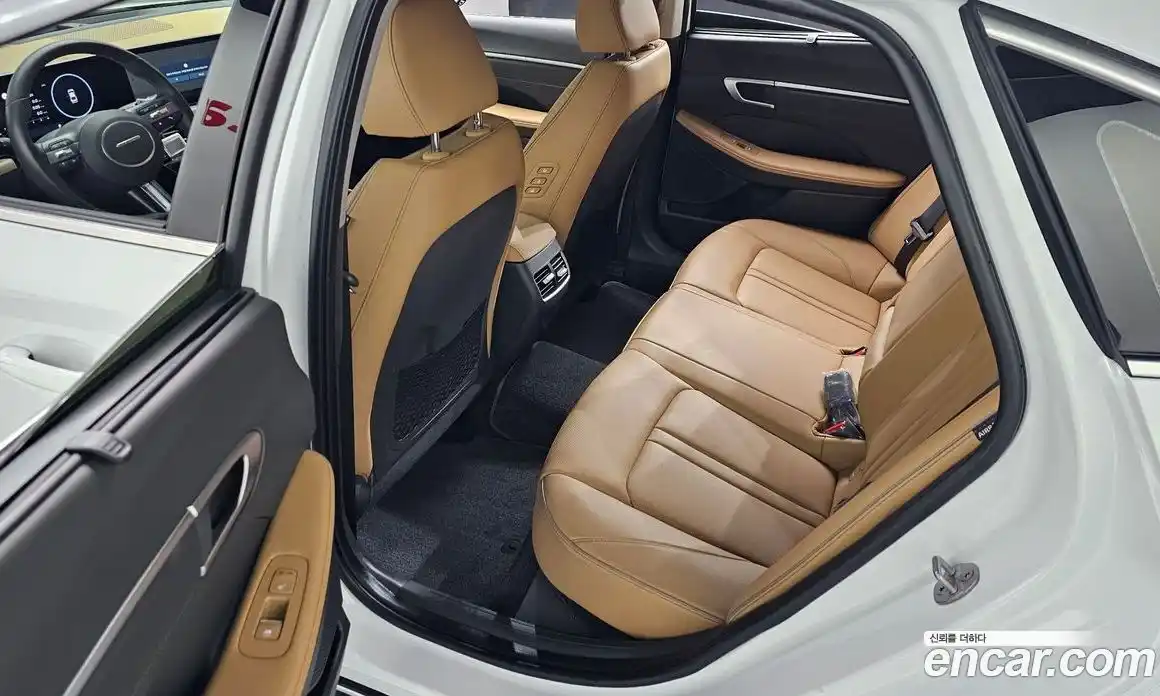 Hyundai Sonata 2025 1.6 Автомат в Москве № 397415, фото 13