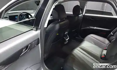 Hyundai Grandeur 2023 3.5 Автомат в Москве № 399939, миниатюра 12