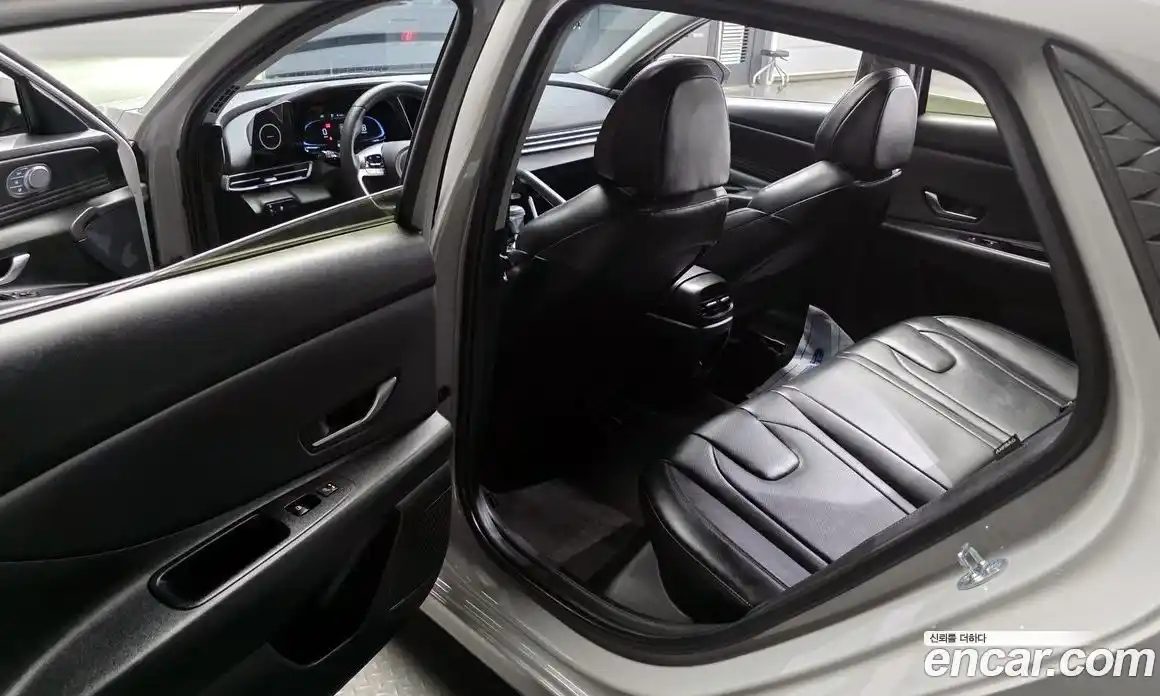 Hyundai Avante 2024 1.6 Автомат в Москве № 399954, фото 11