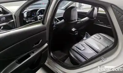 Hyundai Avante 2024 1.6 Автомат в Москве № 399954, миниатюра 11