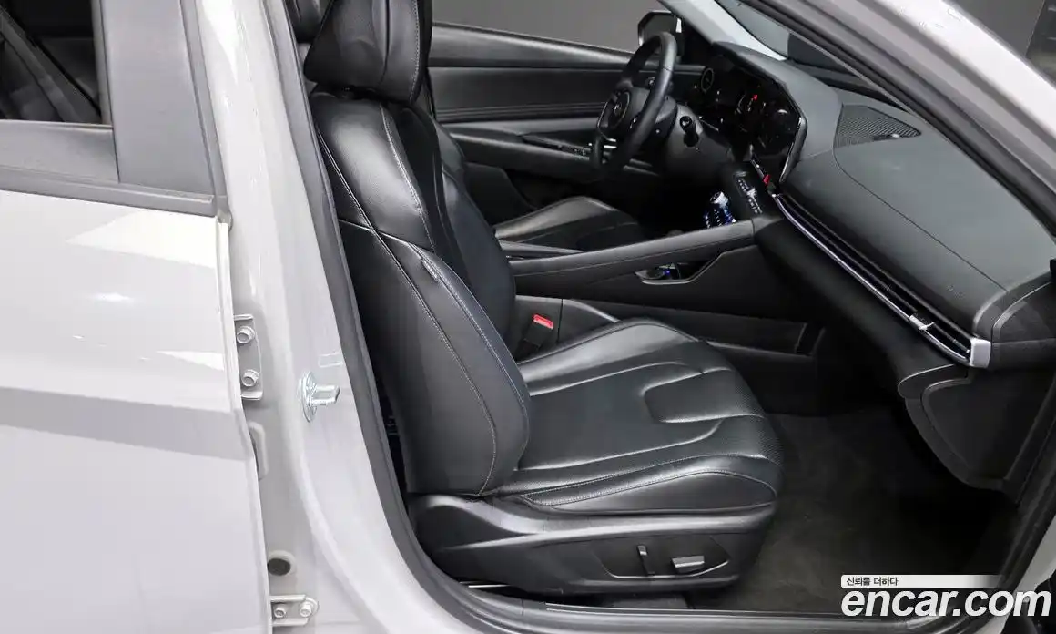 Hyundai Avante 2024 1.6 Автомат в Москве № 399954, фото 12