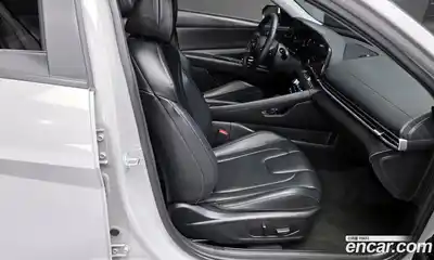 Hyundai Avante 2024 1.6 Автомат в Москве № 399954, миниатюра 12