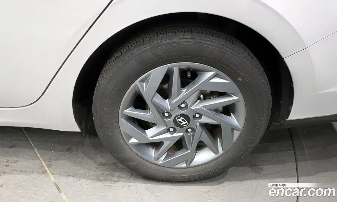 Hyundai Avante 2024 1.6 Автомат в Москве № 399954, фото 5