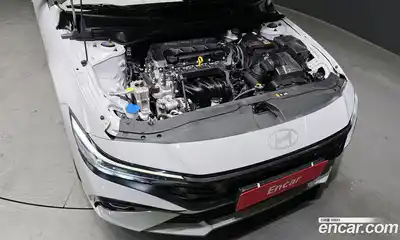 Hyundai Avante 2024 1.6 Автомат в Москве № 399954, миниатюра 6