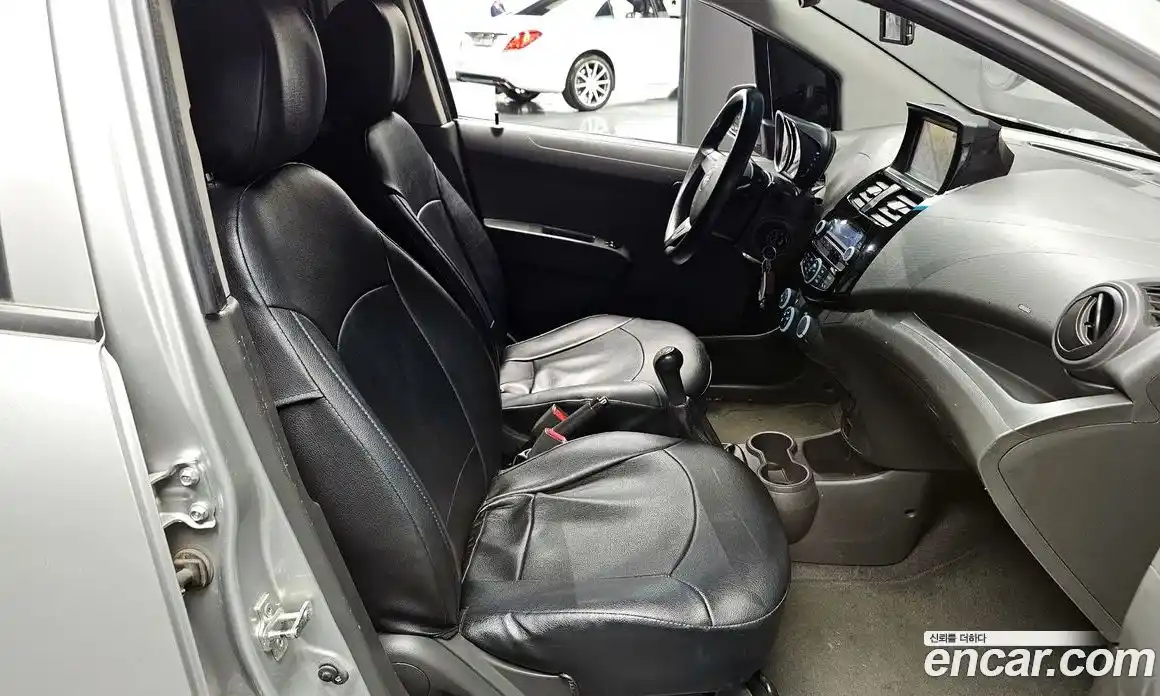 Chevrolet Spark 2014 1.0 Механическая в Москве № 40458, фото 13