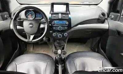 Chevrolet Spark 2014 1.0 Механическая в Москве № 40458, миниатюра 2