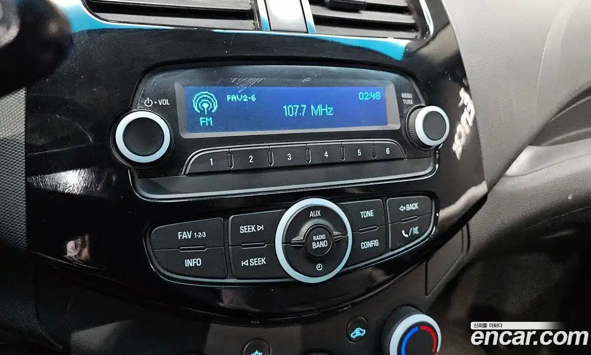 Chevrolet Spark 2014 1.0 Механическая в Москве № 40458, фото 3