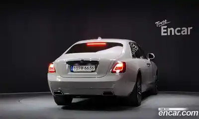 Rolls-Royce Ghost 2022 6.7 Автомат в Москве № 407214, миниатюра 4