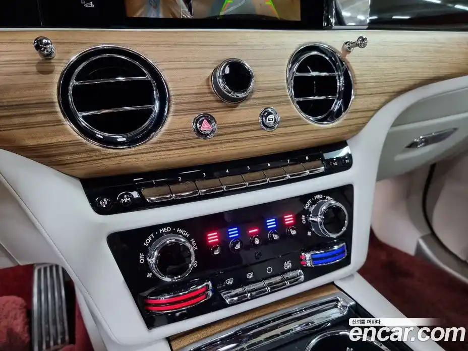 Rolls-Royce Ghost 2021 6.7 Автомат в Москве № 407314, фото 15