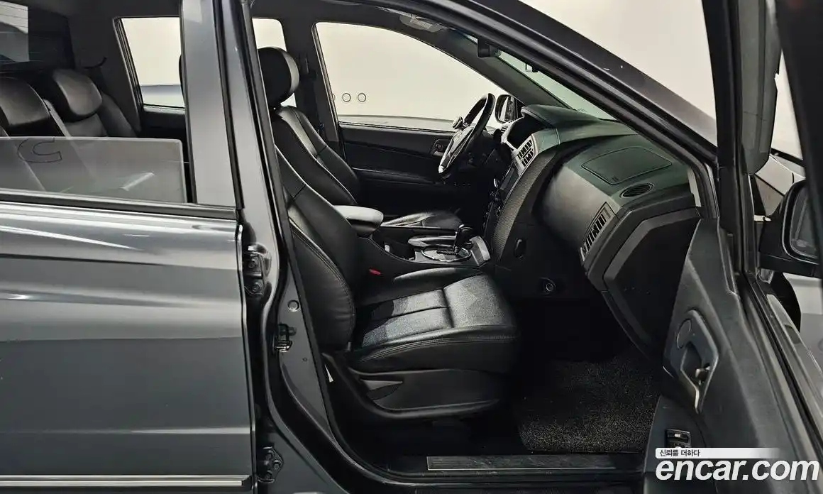 SsangYong Korando 2016 2.0 Автомат в Москве № 410111, фото 11