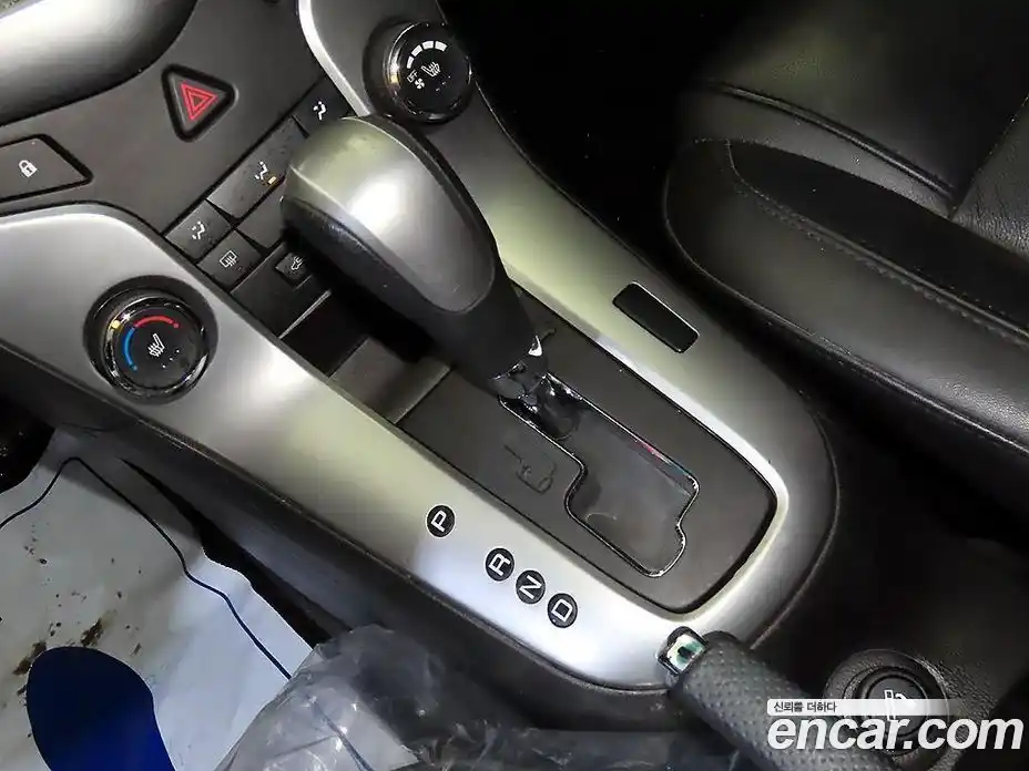 Chevrolet Cruze 2011 1.8 Автомат в Москве № 418466, фото 12