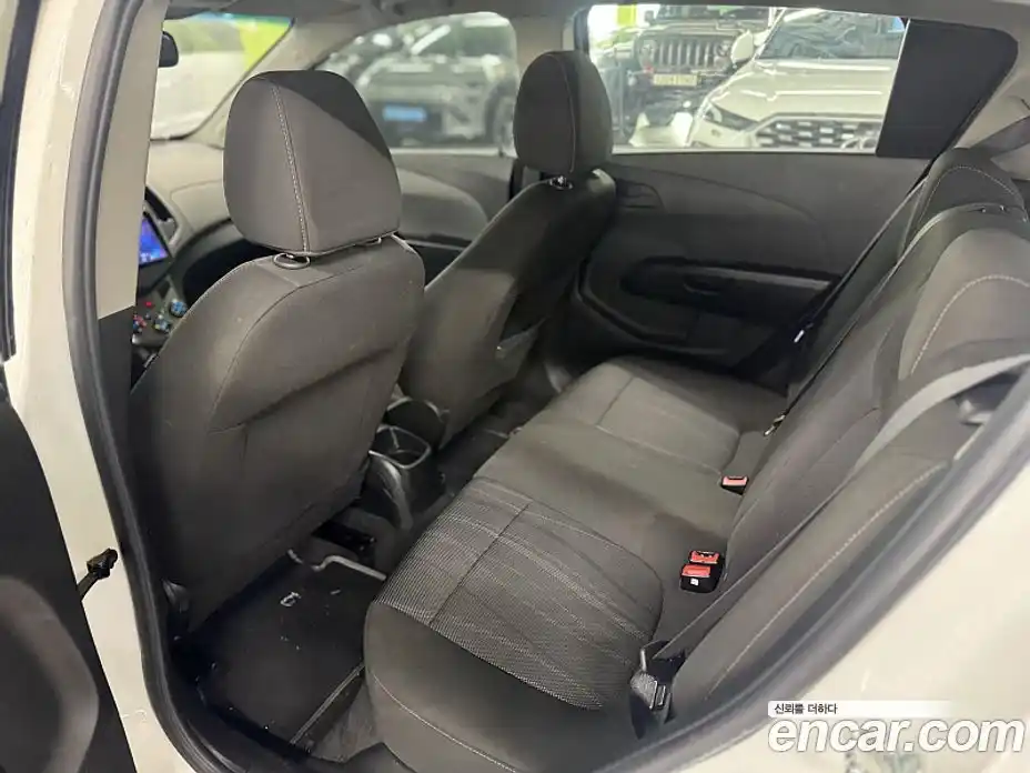 Chevrolet Aveo 2015 1.4 Механическая в Москве № 41873, фото 10