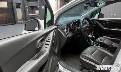 Chevrolet Trax 2017 1.4 Автомат в Москве № 41904, миниатюра 11