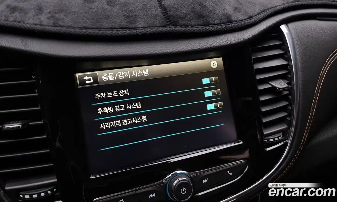 Chevrolet Trax 2017 1.4 Автомат в Москве № 41904, фото 15