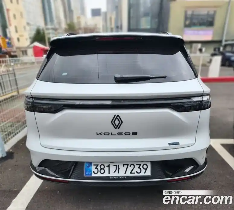 Renault Grand Koleos 2026 1.5 Автомат в Москве № 421425, фото 4