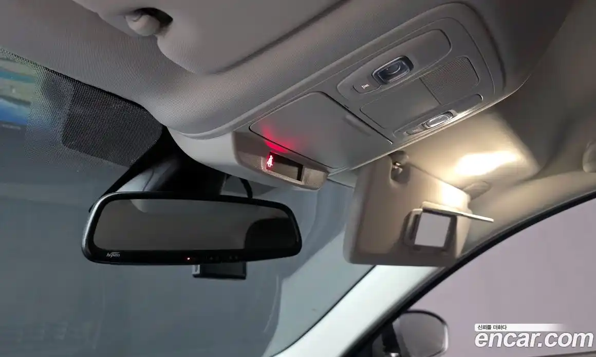 Renault SM6 2020 2.0 Автомат в Москве № 423436, фото 19