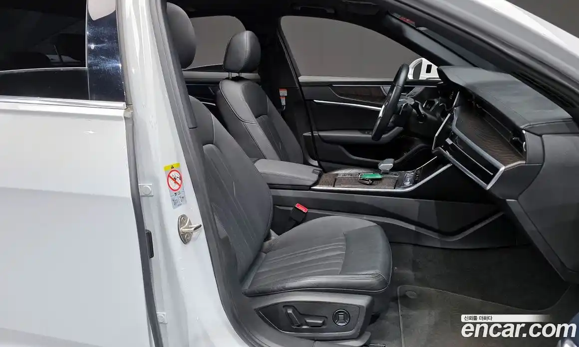 Audi A6 2022 2.0 Автомат в Москве № 428948, фото 11