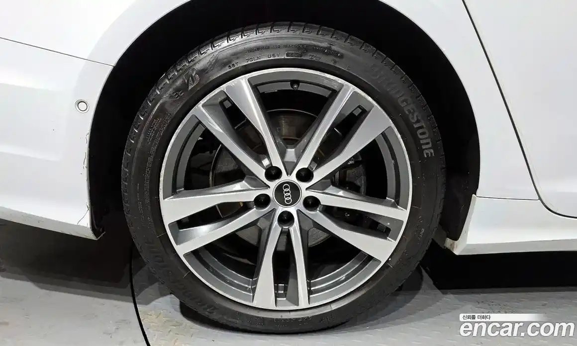 Audi A6 2022 2.0 Автомат в Москве № 428948, фото 5