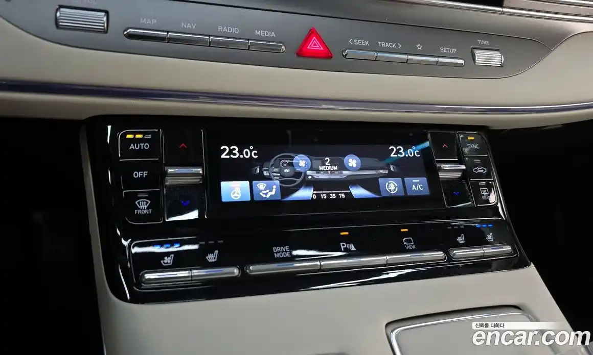 Hyundai Grandeur 2022 2.5 Автомат в Москве № 450135, фото 16