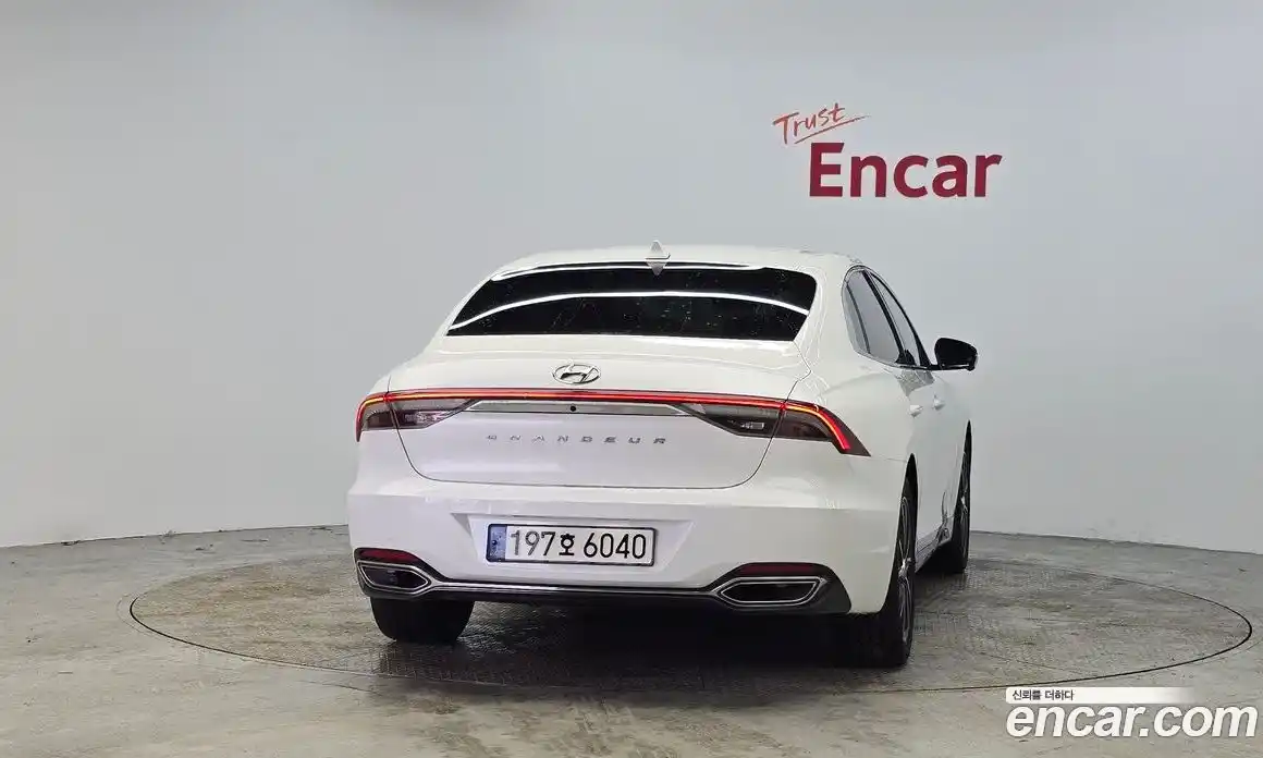 Hyundai Grandeur 2022 2.5 Автомат в Москве № 450135, фото 4