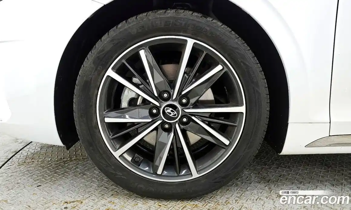 Hyundai Grandeur 2022 2.5 Автомат в Москве № 450135, фото 5