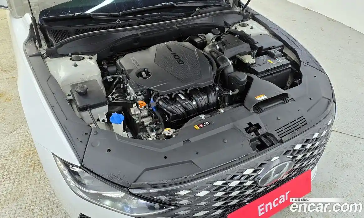 Hyundai Grandeur 2022 2.5 Автомат в Москве № 450135, фото 6