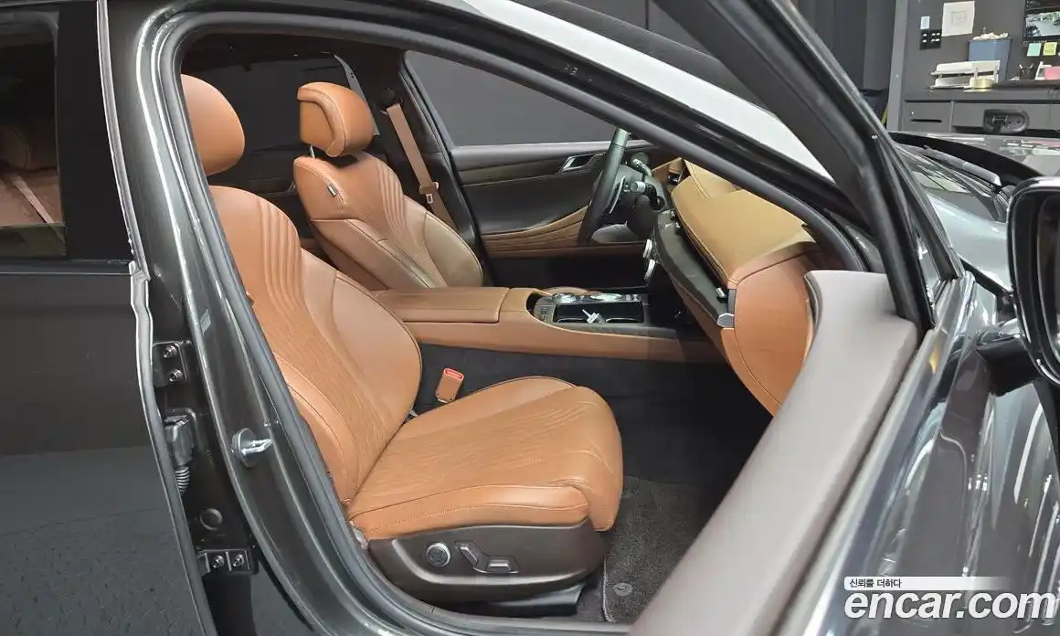 Genesis G80 2022 2.5 Автомат в Москве № 453139, фото 12