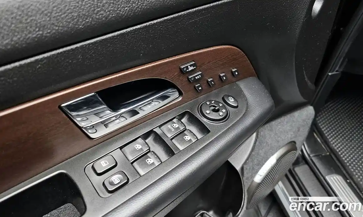 SsangYong Rexton 2015 2.0 Автомат в Москве № 454137, фото 18