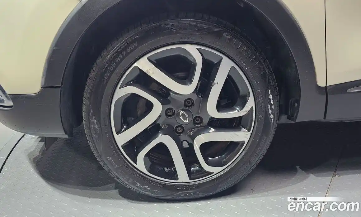 Renault QM3 2016 1.5 Автомат в Москве № 456035, фото 5