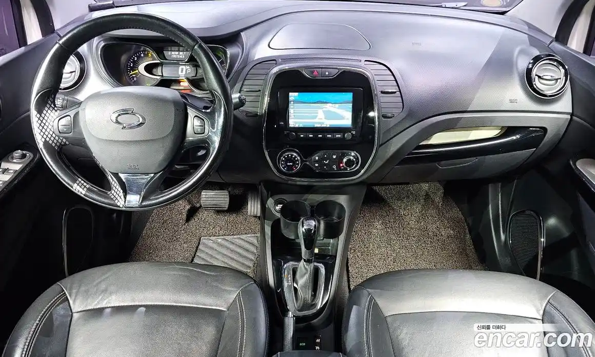 Renault QM3 2016 1.5 Автомат в Москве № 456035, фото 7