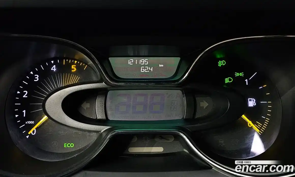 Renault QM3 2016 1.5 Автомат в Москве № 456035, фото 8