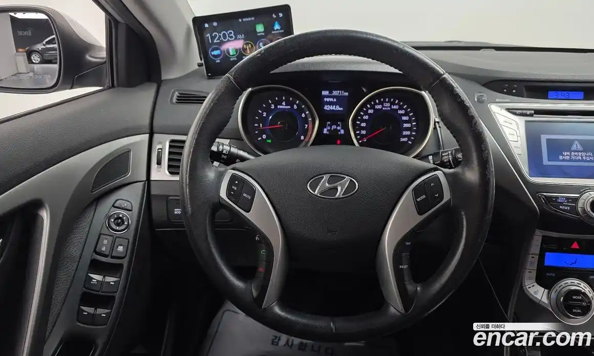 Hyundai Avante 2011 1.6 Автомат в Москве № 45754, фото 5