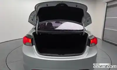 Hyundai Avante 2011 1.6 Автомат в Москве № 45754, миниатюра 9