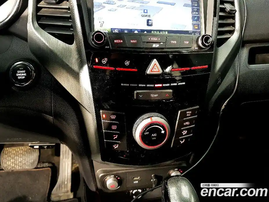 SsangYong TIBOLI 2018 1.6 Автомат в Москве № 462613, фото 11