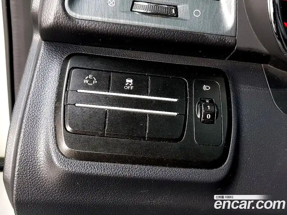 SsangYong TIBOLI 2018 1.6 Автомат в Москве № 462613, фото 17