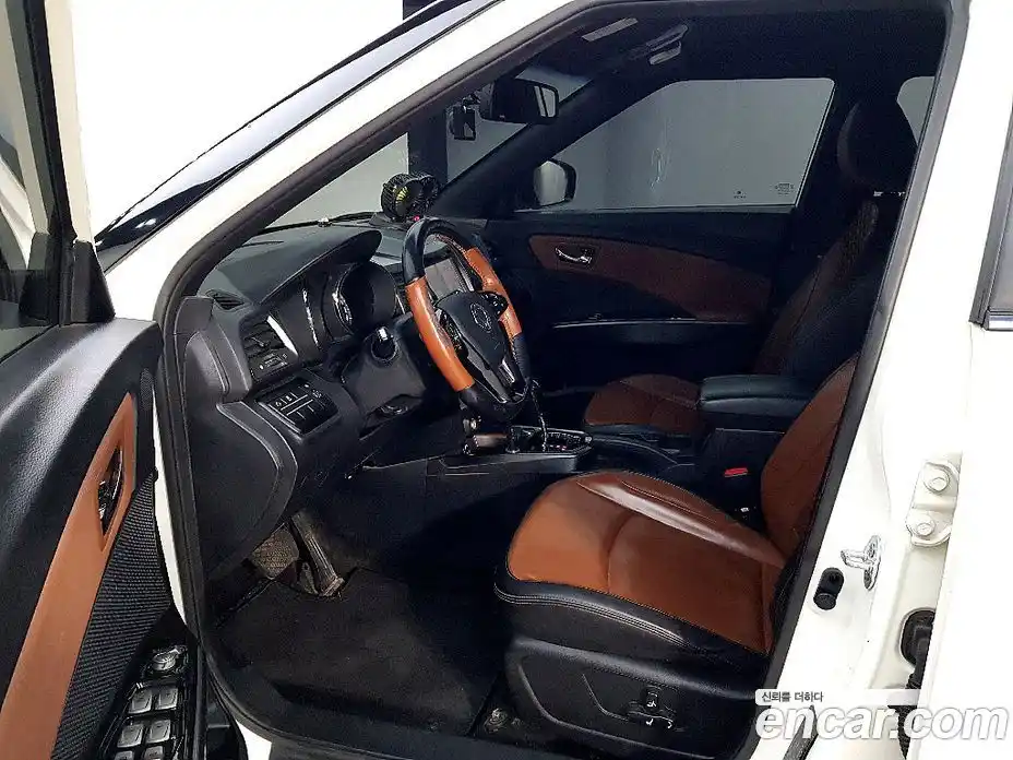 SsangYong TIBOLI 2018 1.6 Автомат в Москве № 462613, фото 9