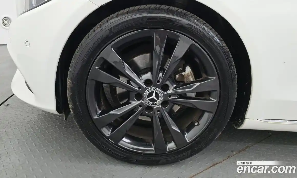 Mercedes-Benz C-Class 2018 2.0 Автомат в Москве № 468057, фото 5