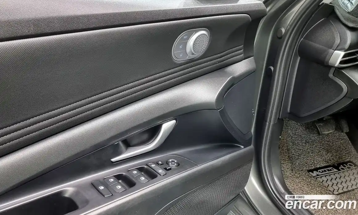 Hyundai Avante 2021 1.6 Автомат в Москве № 49067, фото 19