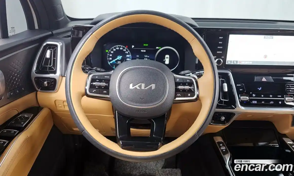 Kia Sorento 2023 1.6 Автомат в Москве № 52531, фото 5