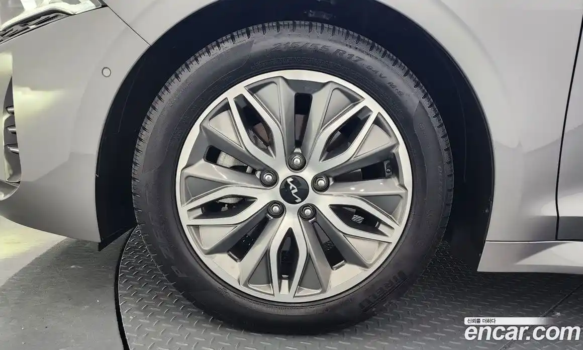 Kia K5 2023 2.0 Автомат в Москве № 52585, фото 12