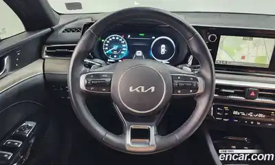 Kia K5 2023 2.0 Автомат в Москве № 52585, миниатюра 7