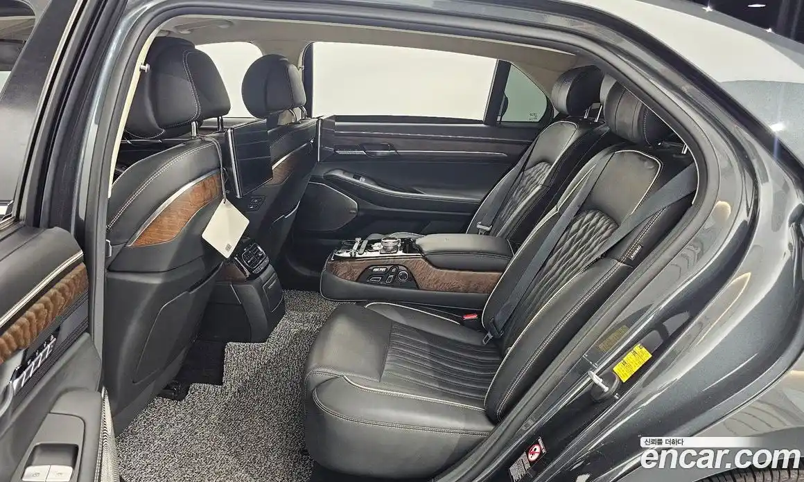 Genesis G90 2019 3.8 Автомат в Москве № 58432, фото 6