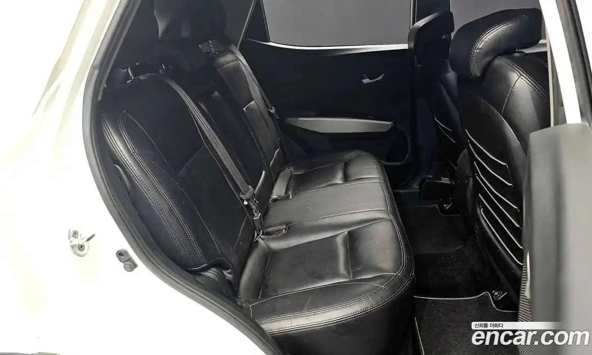 SsangYong TIBOLI 2017 1.6 Автомат в Москве № 62426, фото 4