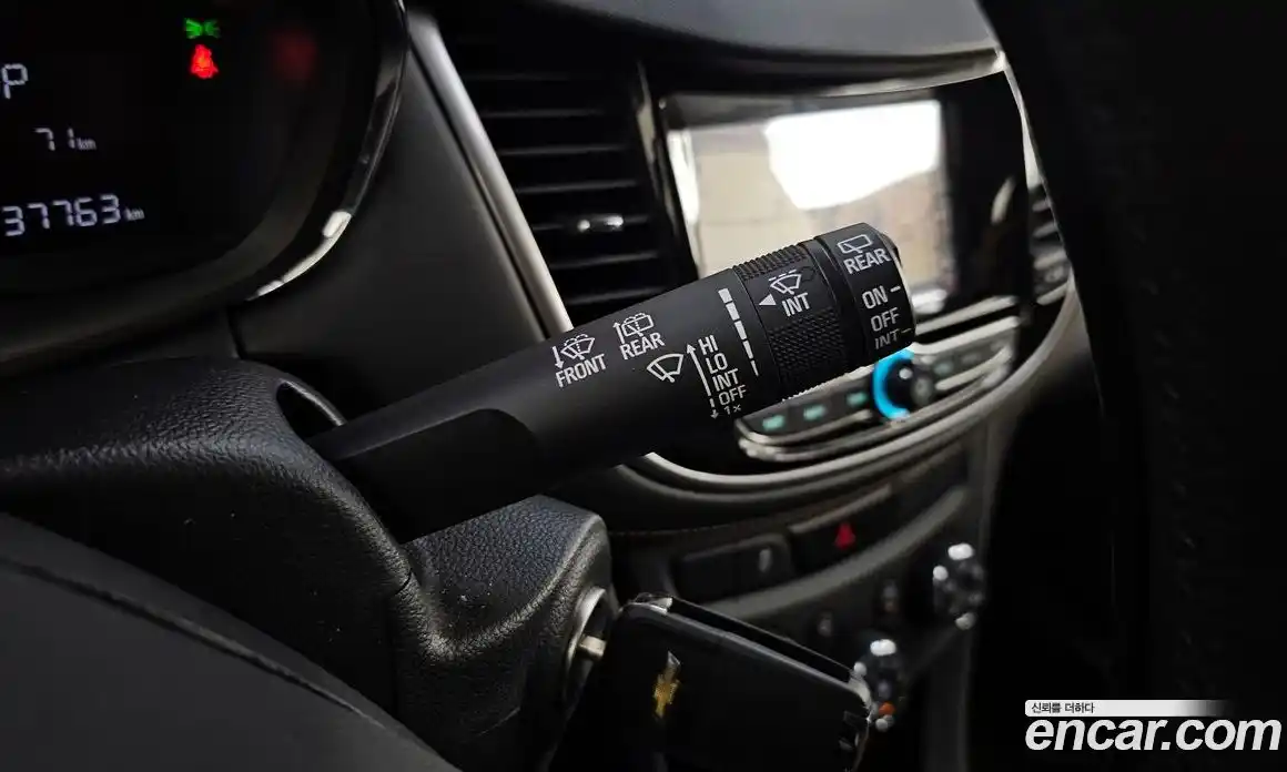 Chevrolet Trax 2018 1.4 Автомат в Москве № 67069, фото 3